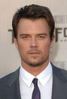 Josh Duhamel photo